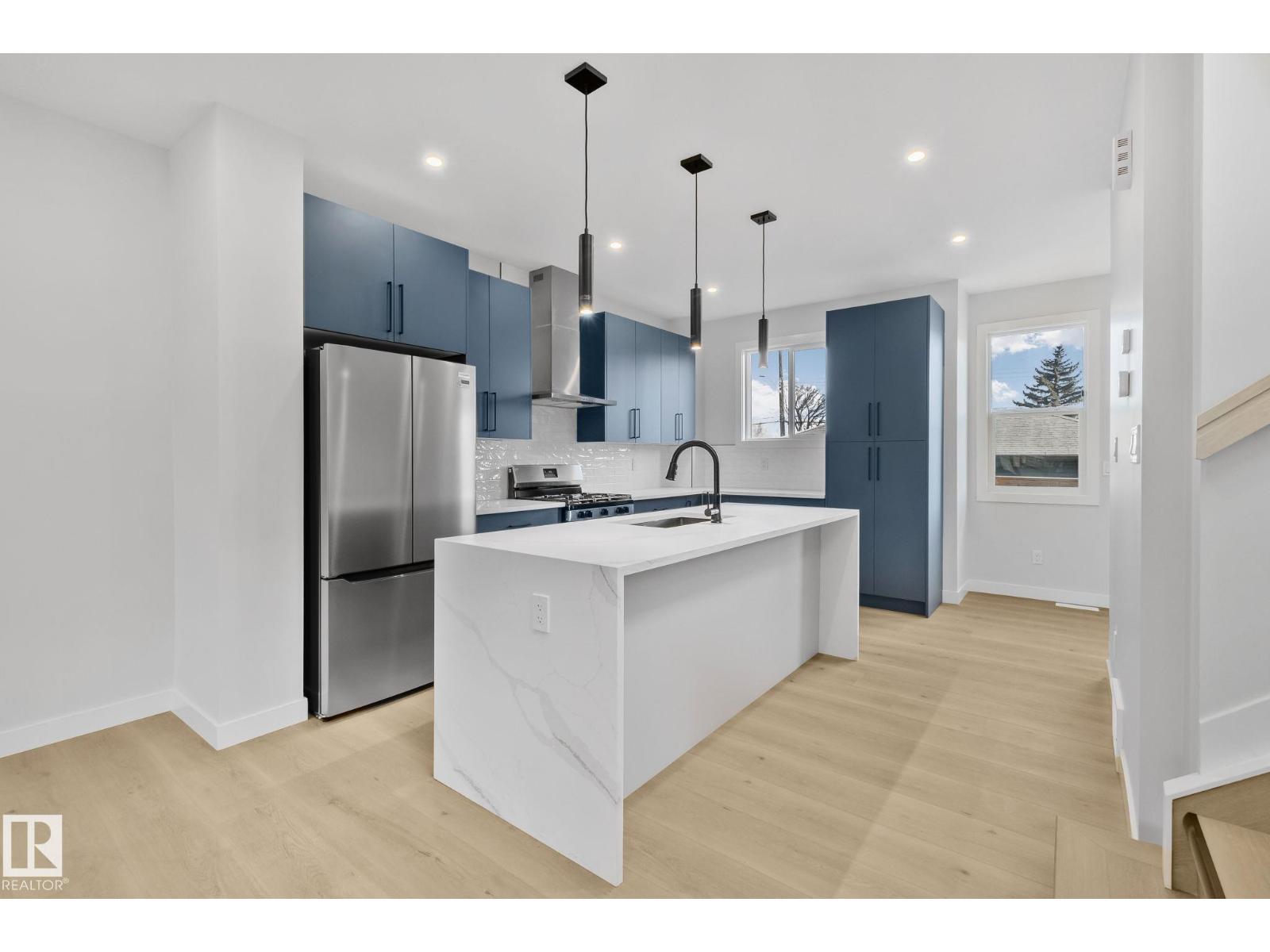 12715 114 ST NW, Edmonton