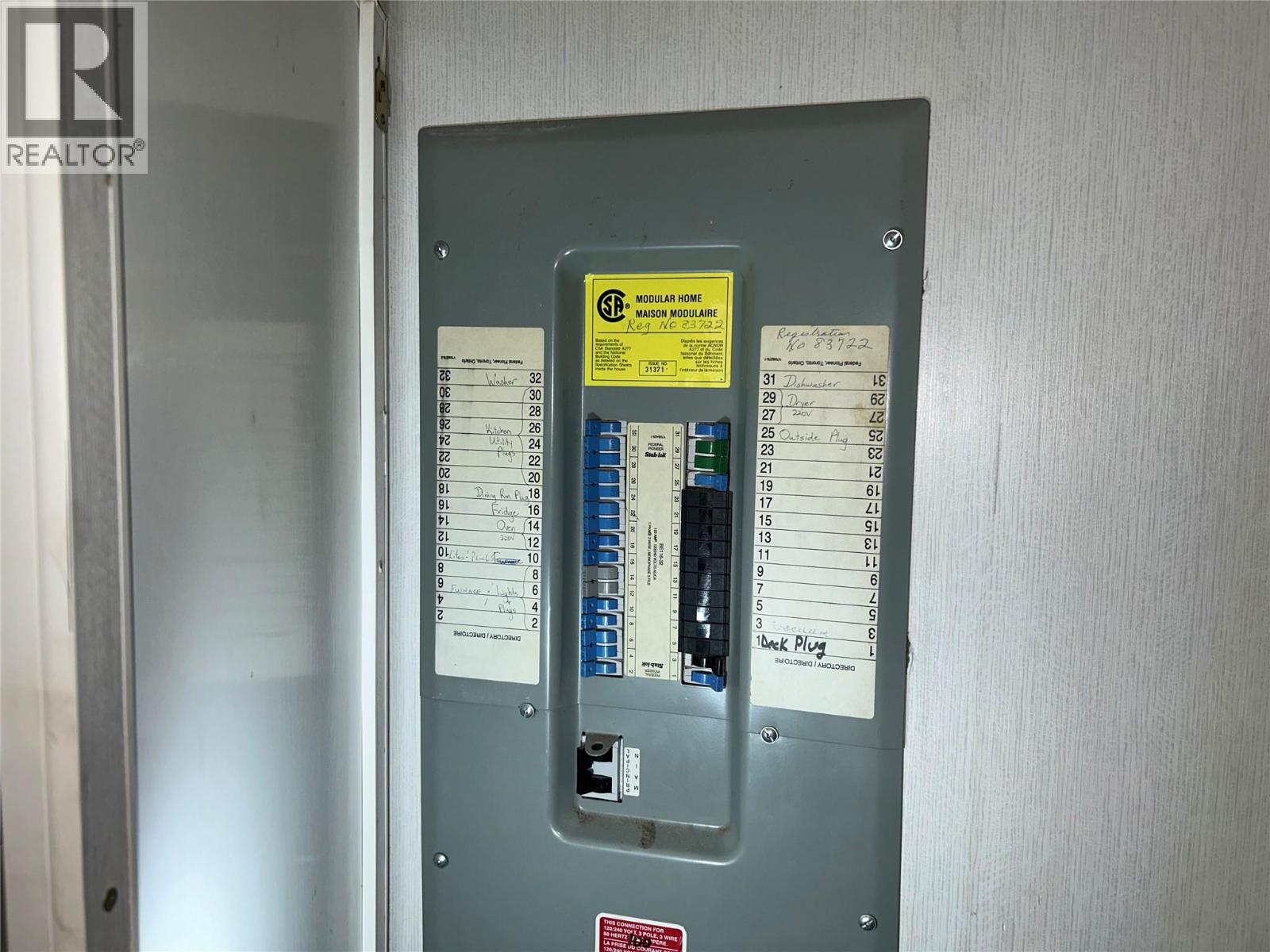 2388 QUILCHENA AVENUE - 17