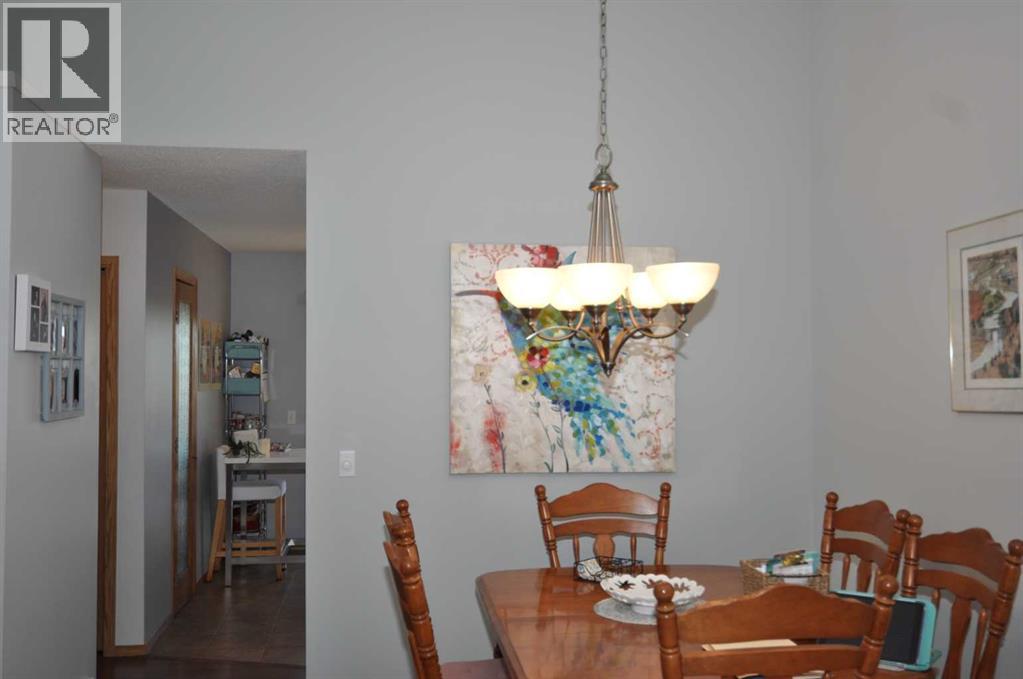 Single Family House for Sale in  Edenwold Green NW Edgemont Calgary 