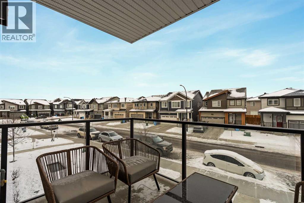 Single Family House for Sale in   Carringham Gate NW Carrington Calgary 