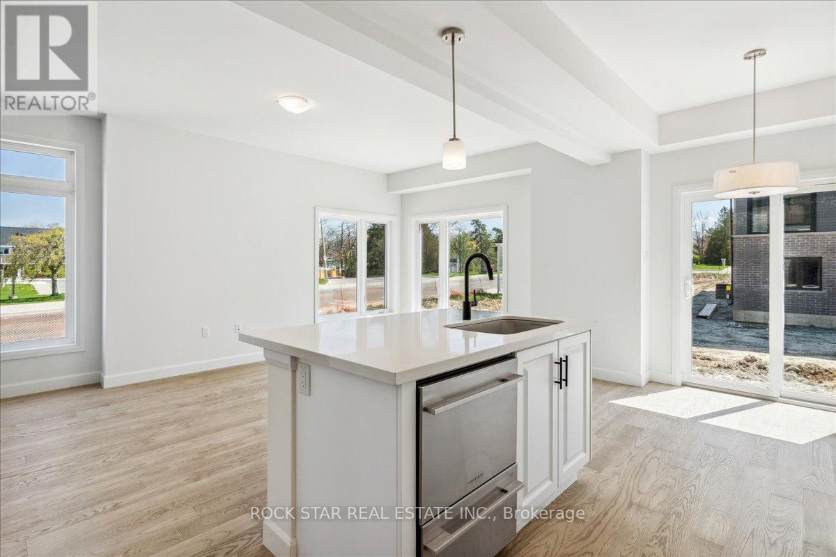 Single Family House for Sale in  SOUTHAM LANE Hamilton (Mountview) 