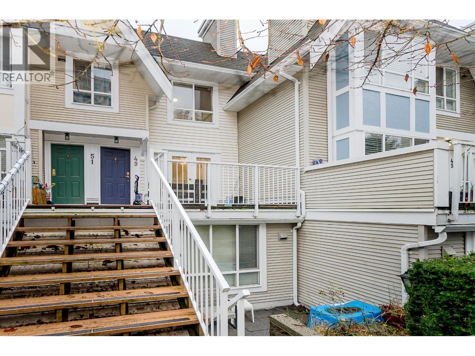 49 6588 SOUTHOAKS CRESCENT, Burnaby