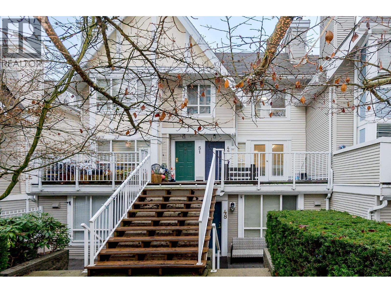 49 6588 SOUTHOAKS CRESCENT, Burnaby