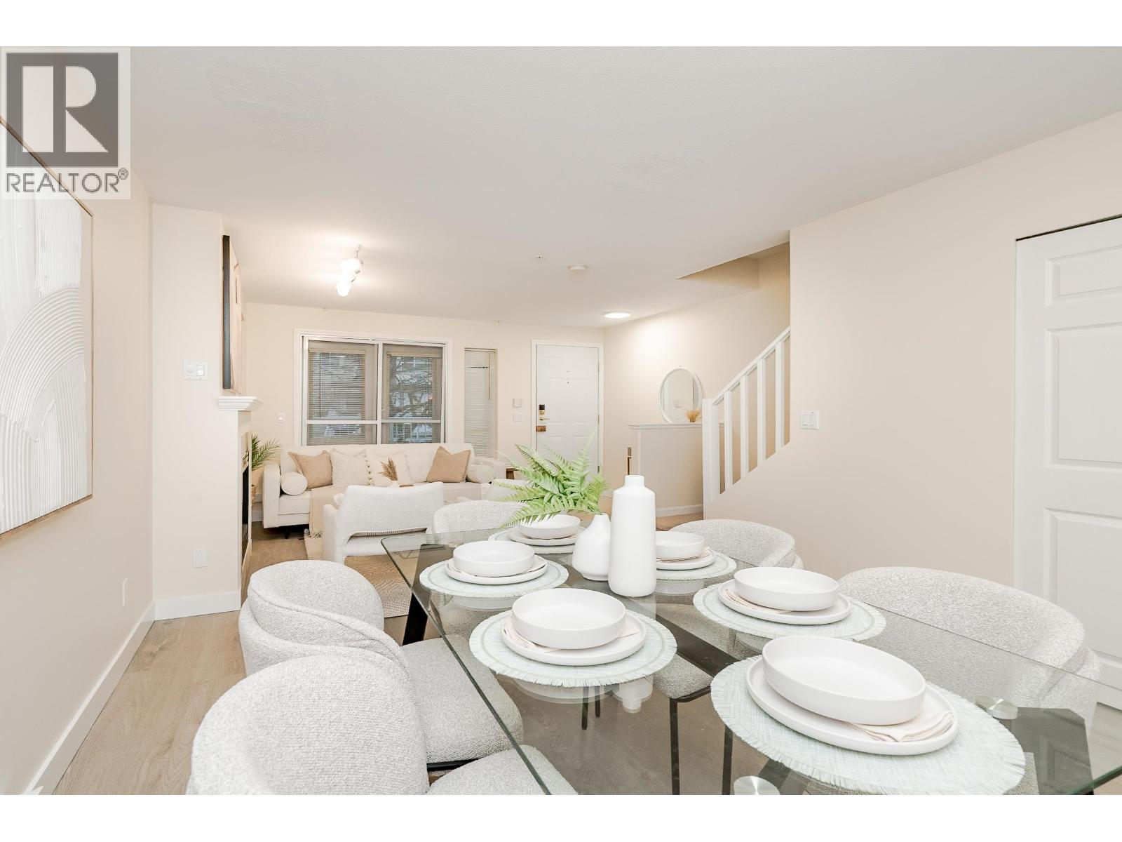 49 6588 SOUTHOAKS CRESCENT, Burnaby