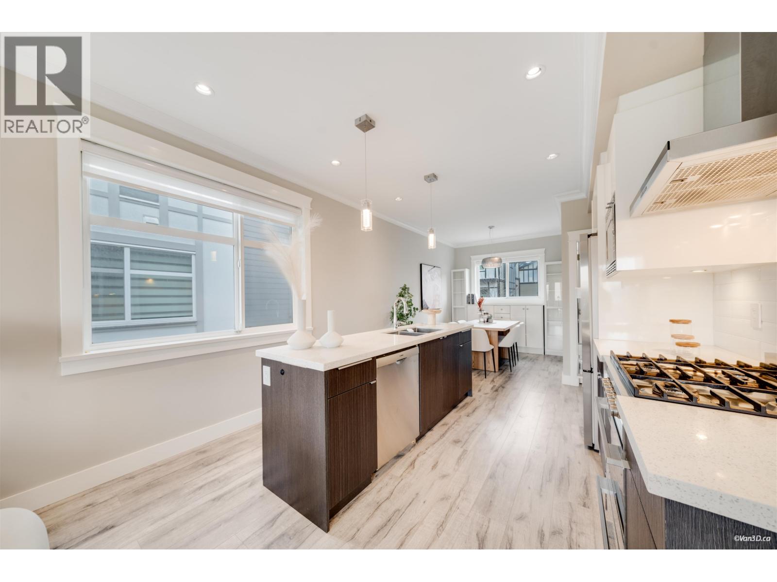 15 9560 ALEXANDRA ROAD, Richmond