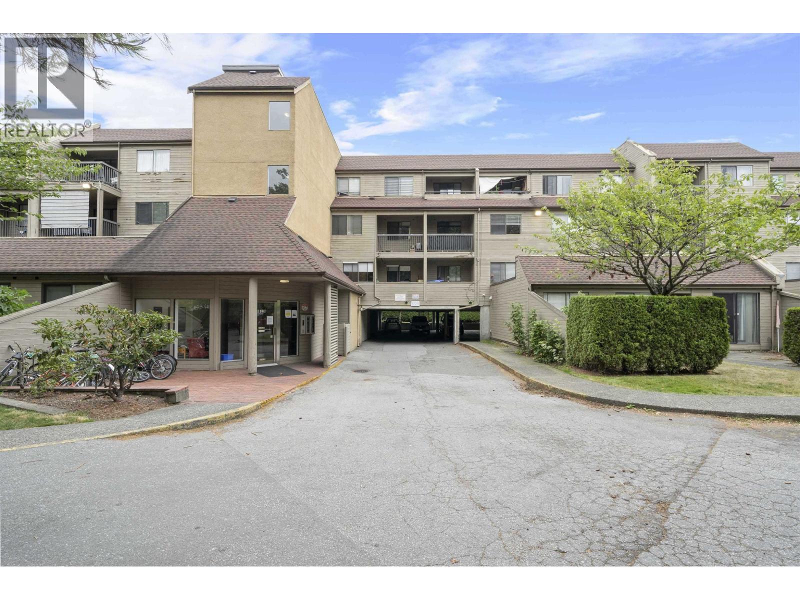 311 8120 COLONIAL DRIVE - Main photo, Richmond, British Columbia