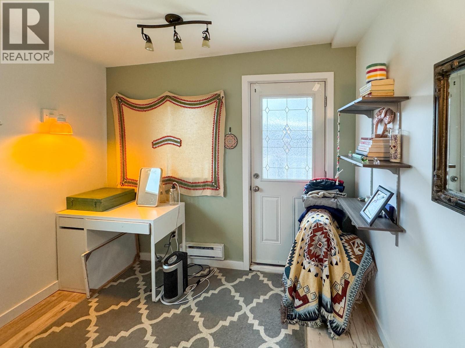 1827 97TH Street, Osoyoos