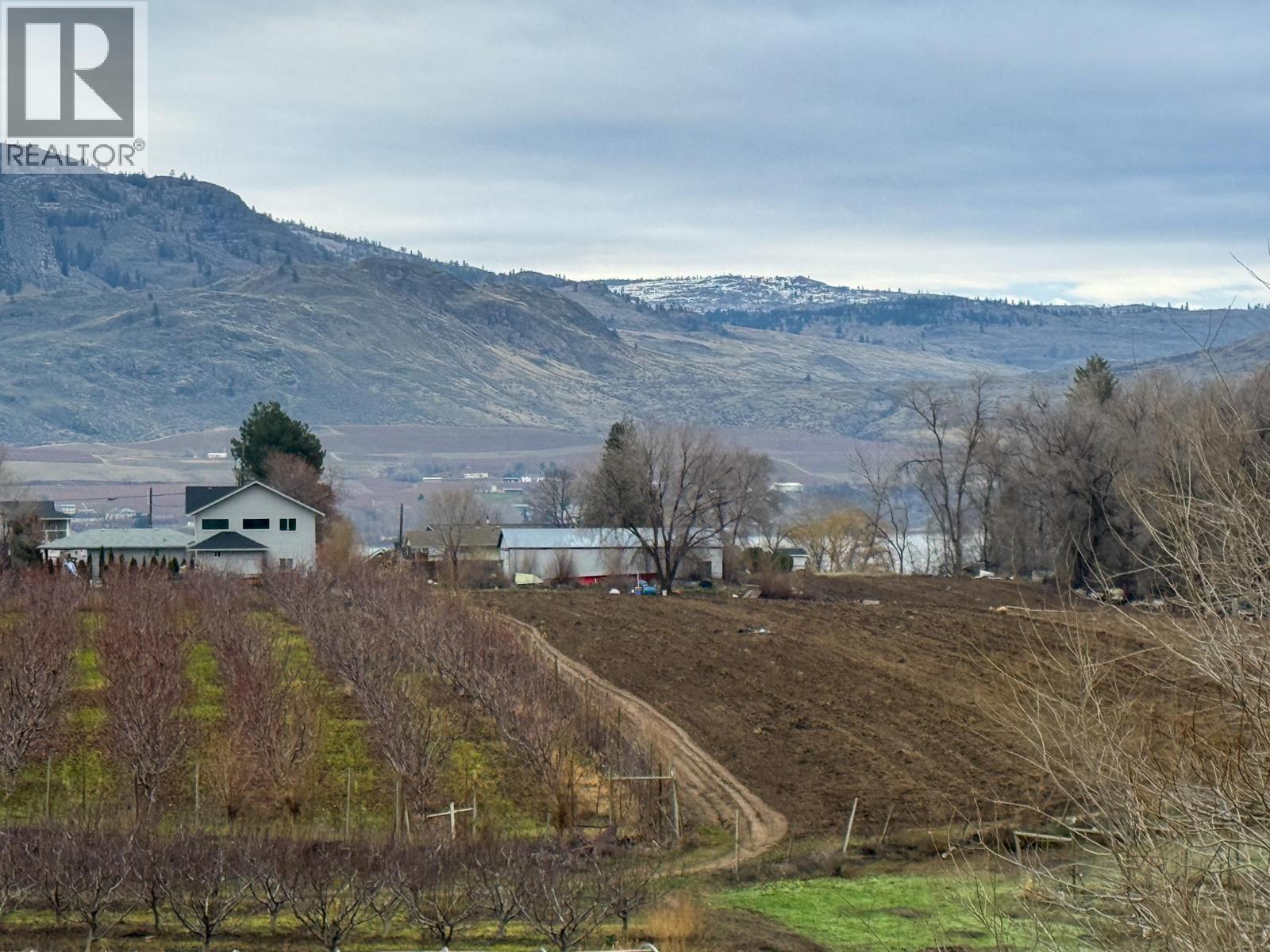 1827 97TH Street, Osoyoos