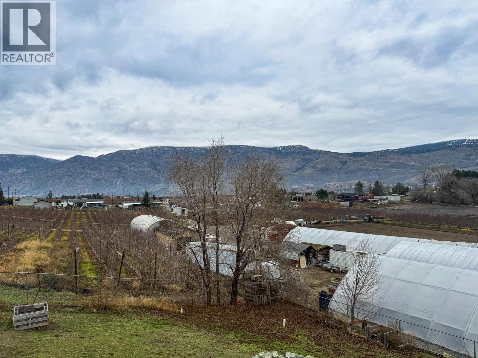 1827 97TH Street, Osoyoos