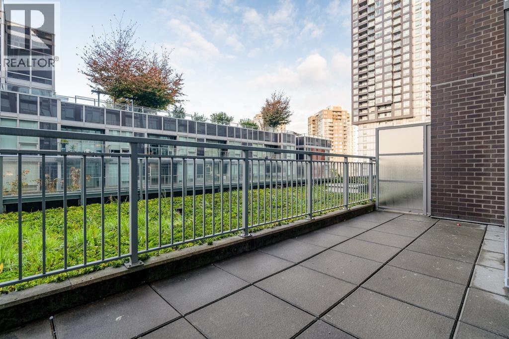 305 5665 BOUNDARY ROAD, Vancouver