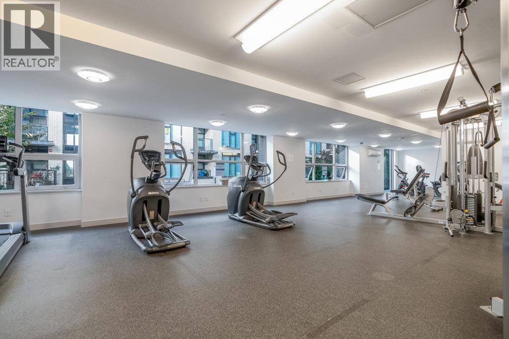 305 5665 BOUNDARY ROAD, Vancouver