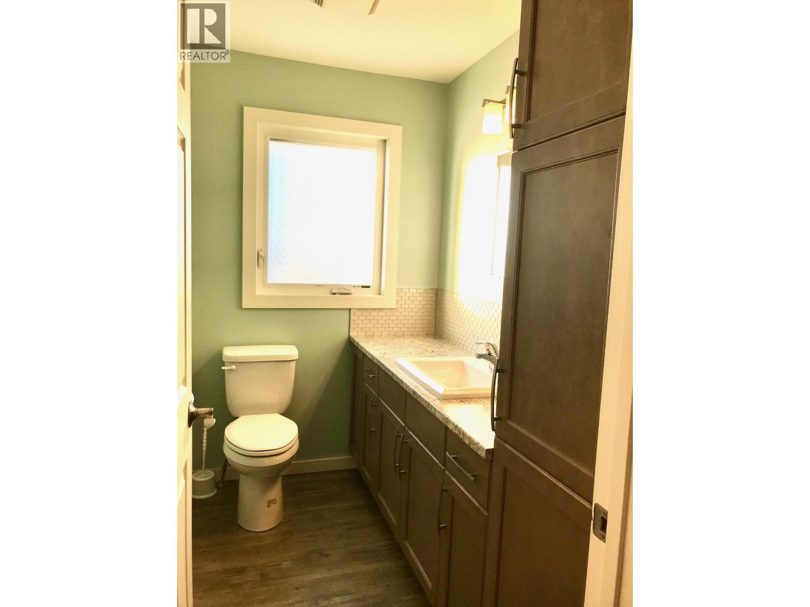 5407 W 54 AVENUE, Fort Nelson