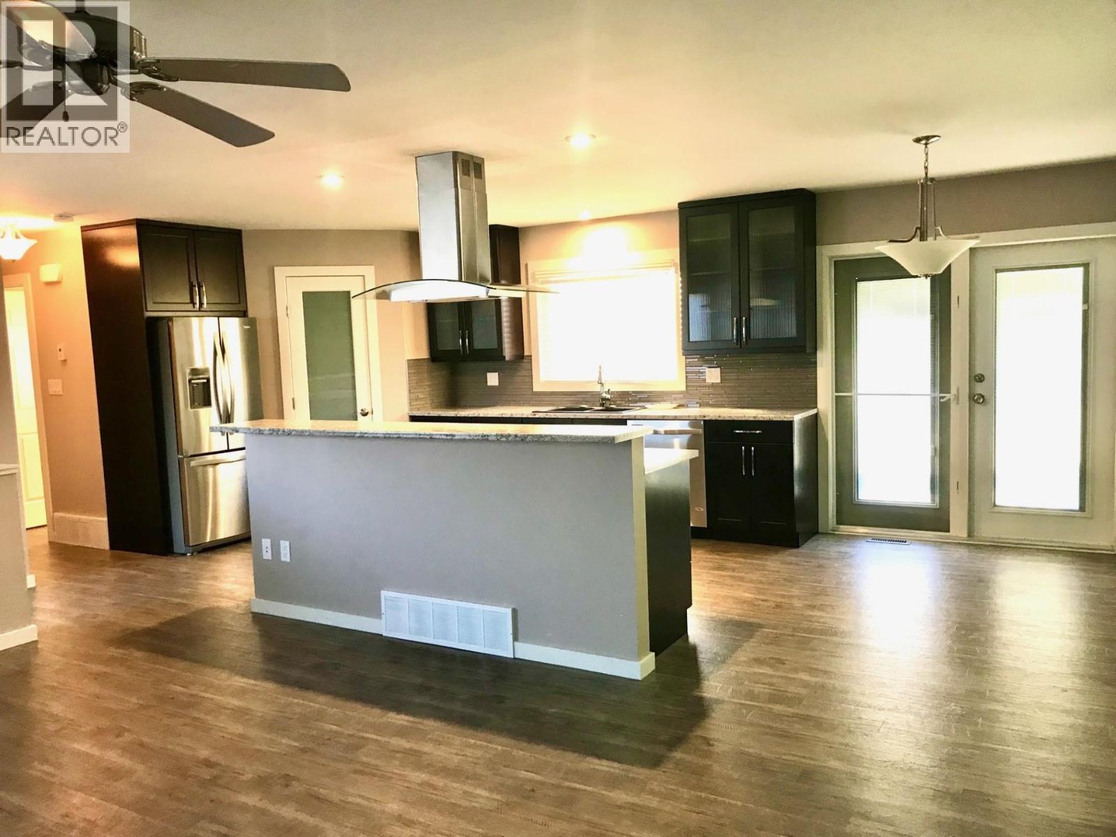 5407 W 54 AVENUE, Fort Nelson