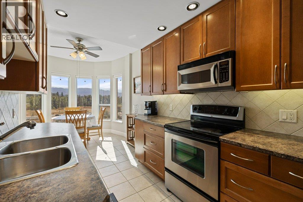 604 1947 Underhill Street, Kelowna