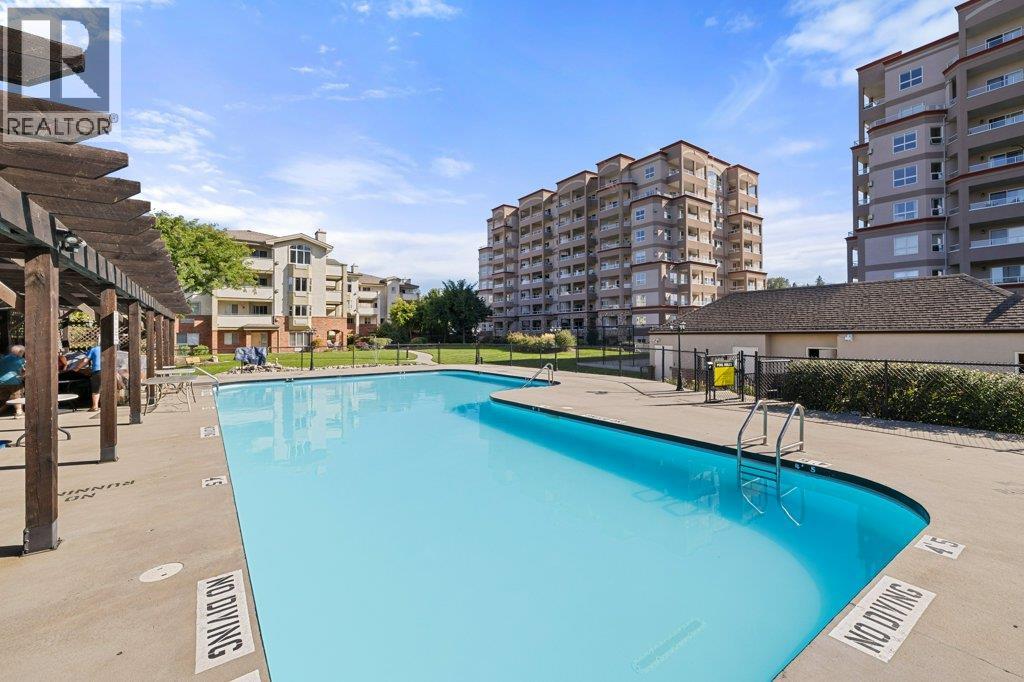 604 1947 Underhill Street, Kelowna