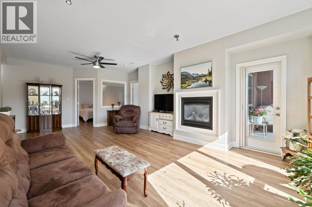 604 1947 Underhill Street, Kelowna