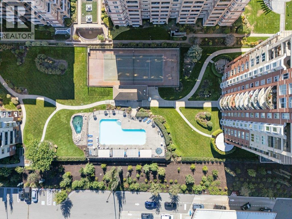 604 1947 Underhill Street, Kelowna