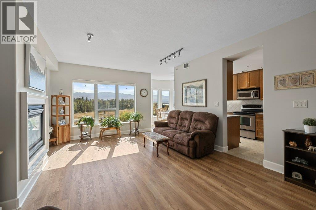 604 1947 Underhill Street, Kelowna