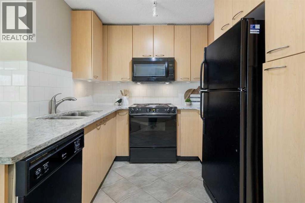 Single Family House for Sale in   Richard Road SW Lincoln Park Calgary 