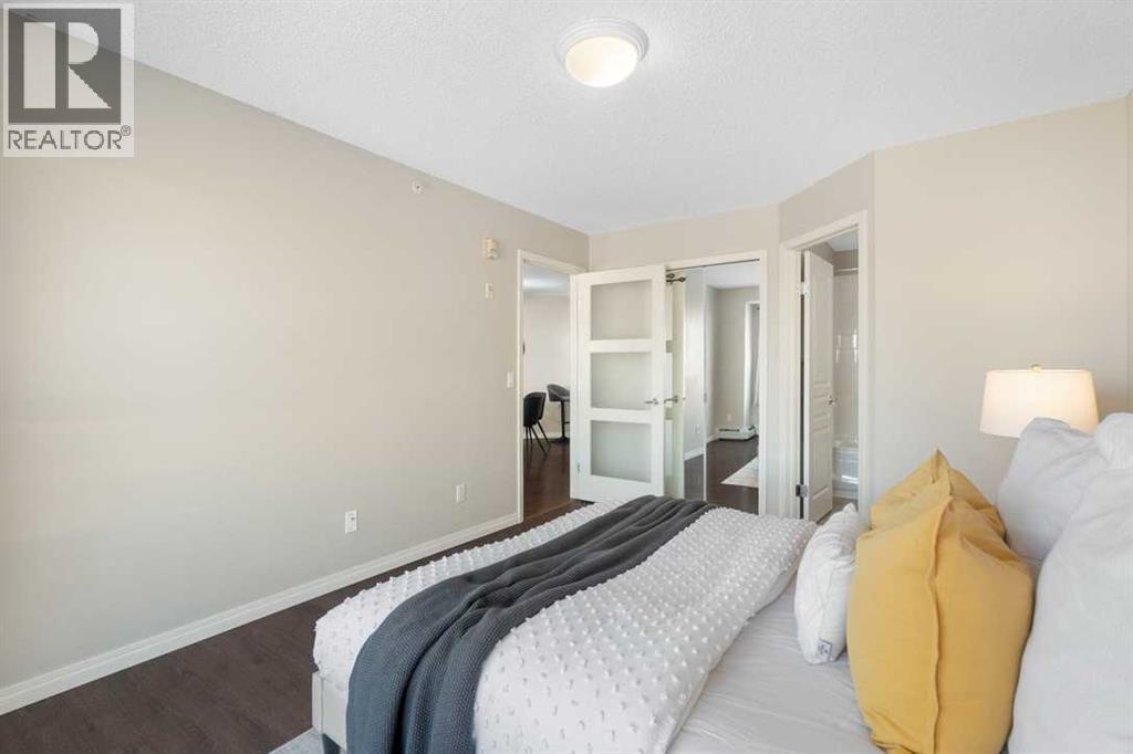 Single Family House for Sale in   Richard Road SW Lincoln Park Calgary 