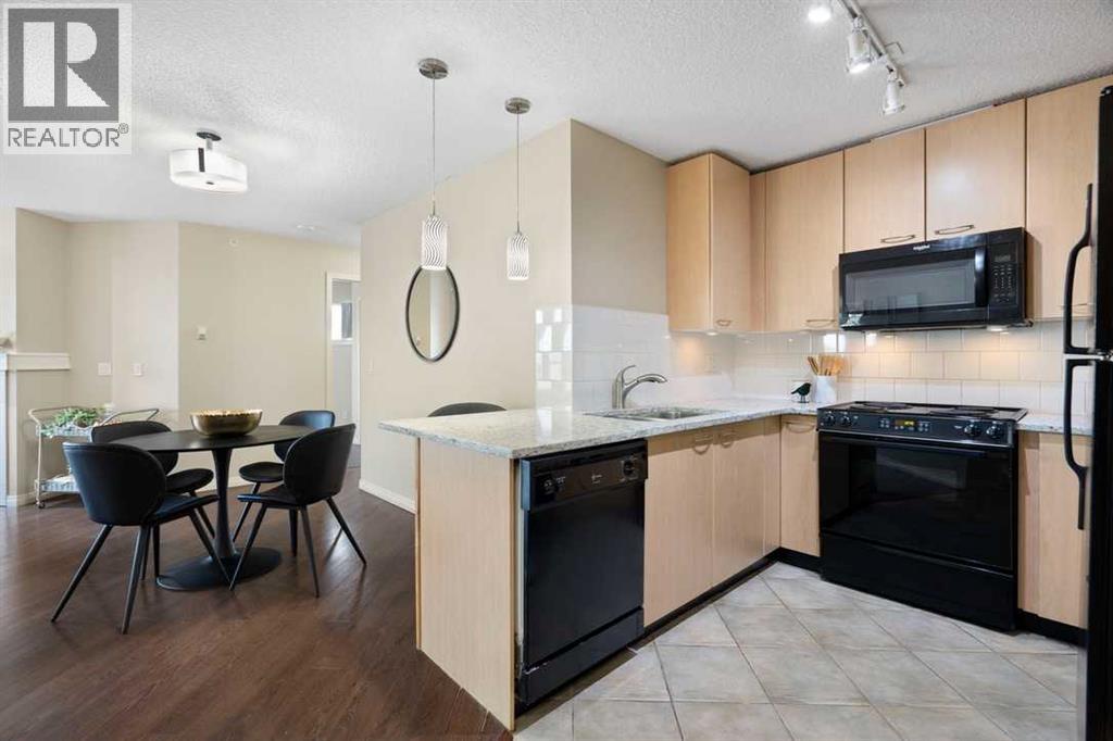 Single Family House for Sale in   Richard Road SW Lincoln Park Calgary 