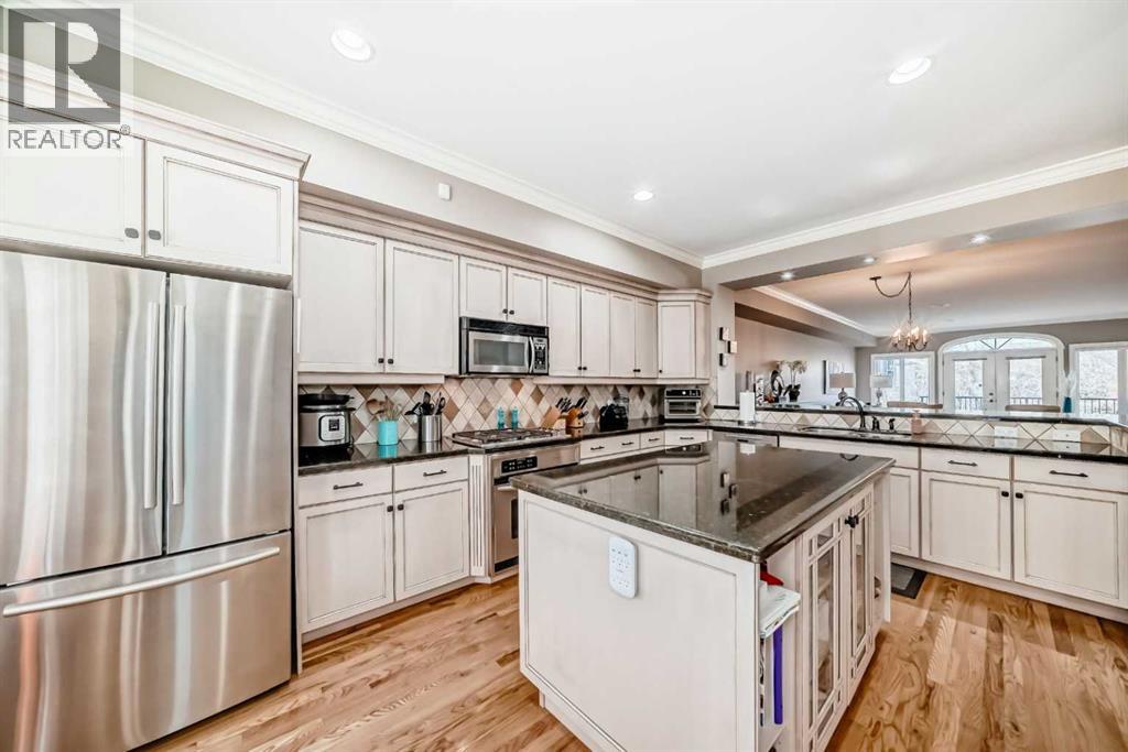 Single Family House for Sale in  Erlton Street SW Erlton Calgary 