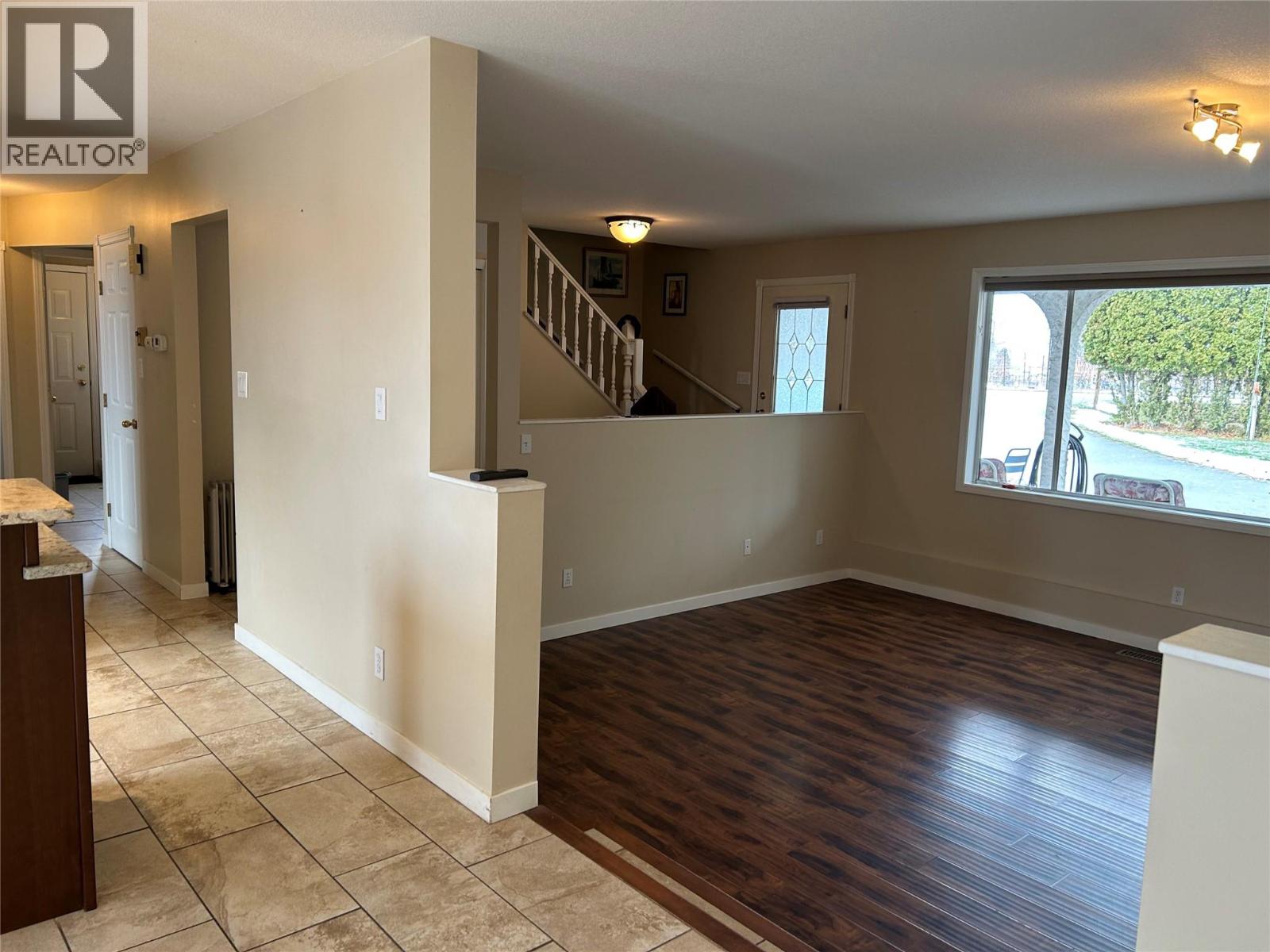 1220 MUNSON Avenue, Penticton