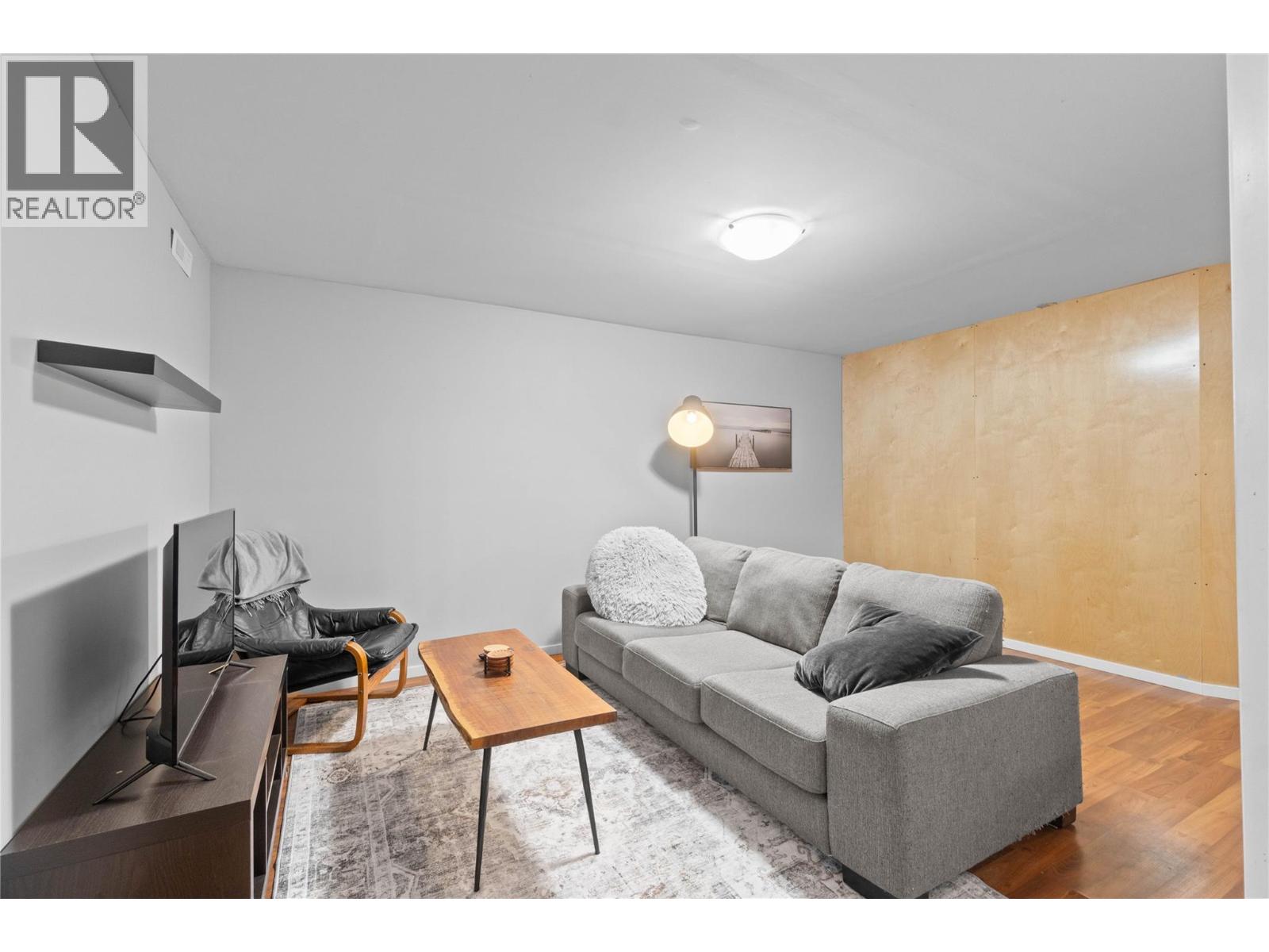  3091 28 Avenue Northeast, Salmon Arm