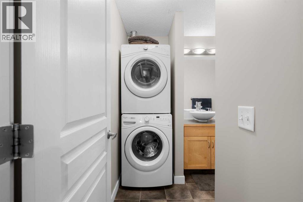 Single Family House for Sale in   Aspen Stone Boulevard SW Aspen Woods Calgary 