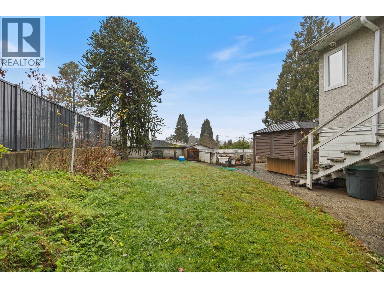 8255 18TH AVENUE, Burnaby