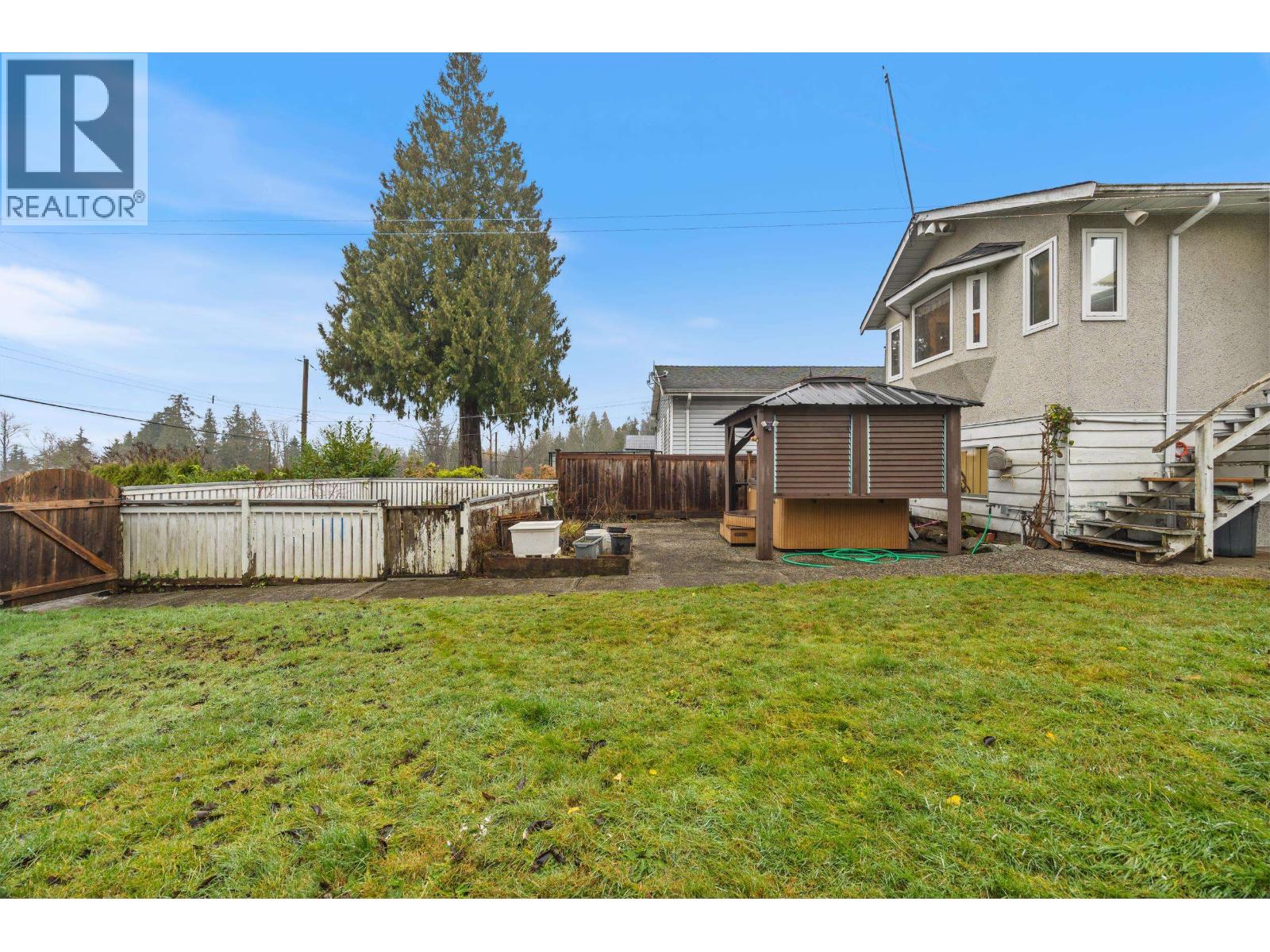 8255 18TH AVENUE, Burnaby