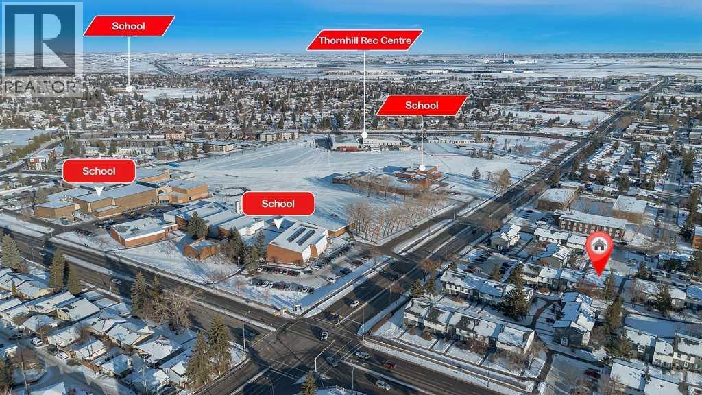 Single Family House for Sale in    Street NW Thorncliffe Calgary 