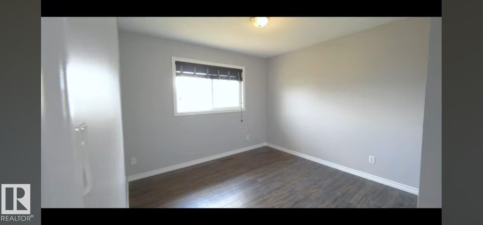 11319 137 AV NW - 13