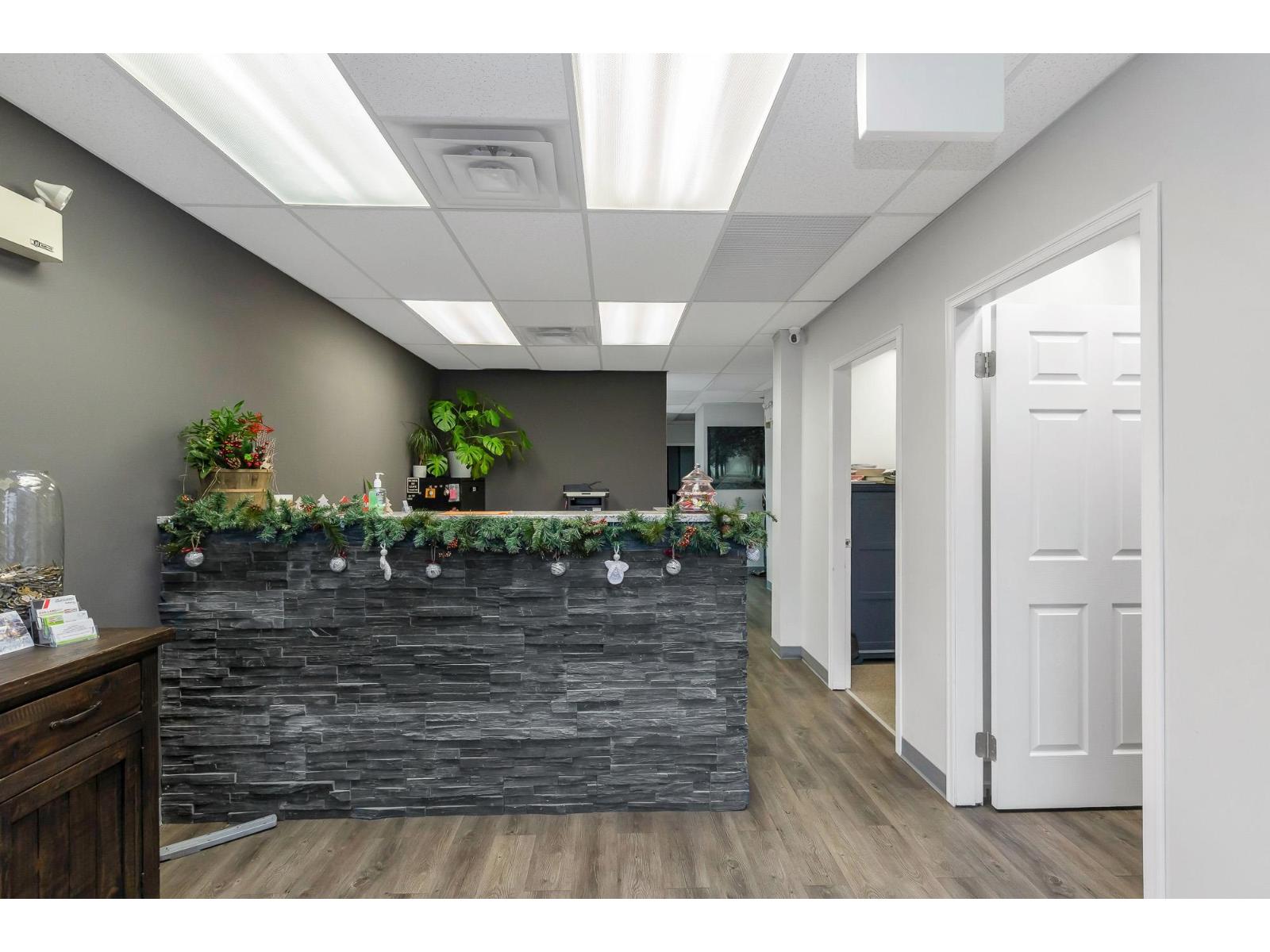 1 33119 SOUTH FRASER WAY, Abbotsford