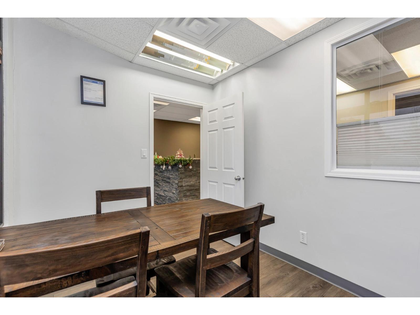 1 33119 SOUTH FRASER WAY, Abbotsford