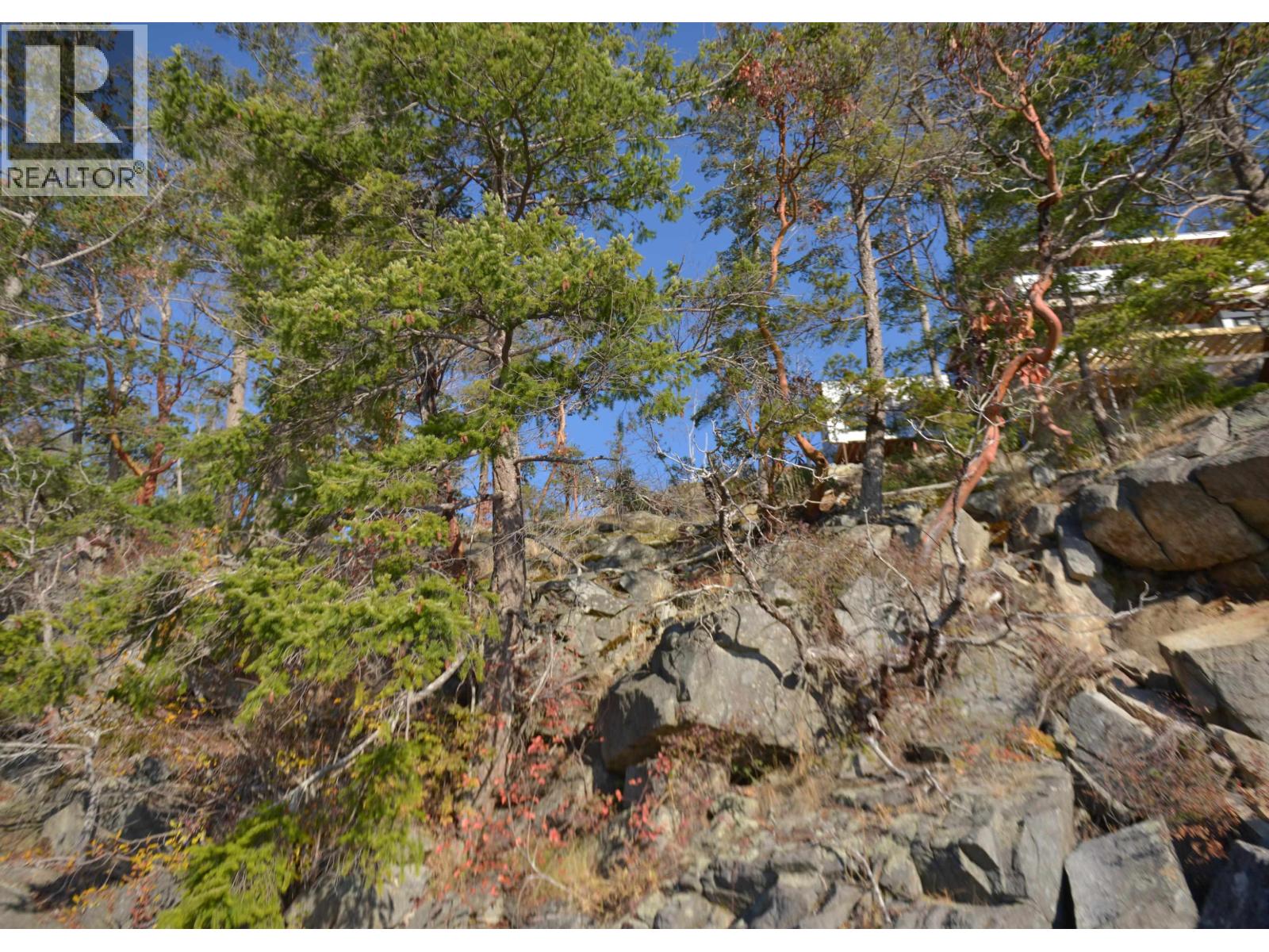 7643 COVE BEACH ROAD, Halfmoon Bay