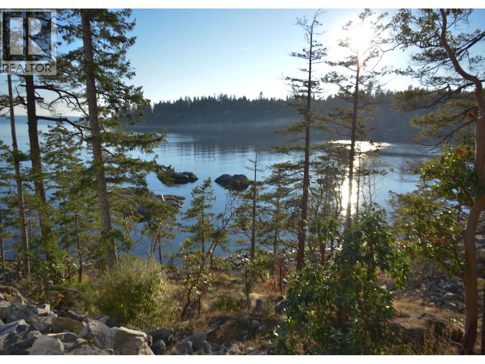 7643 COVE BEACH ROAD, Halfmoon Bay