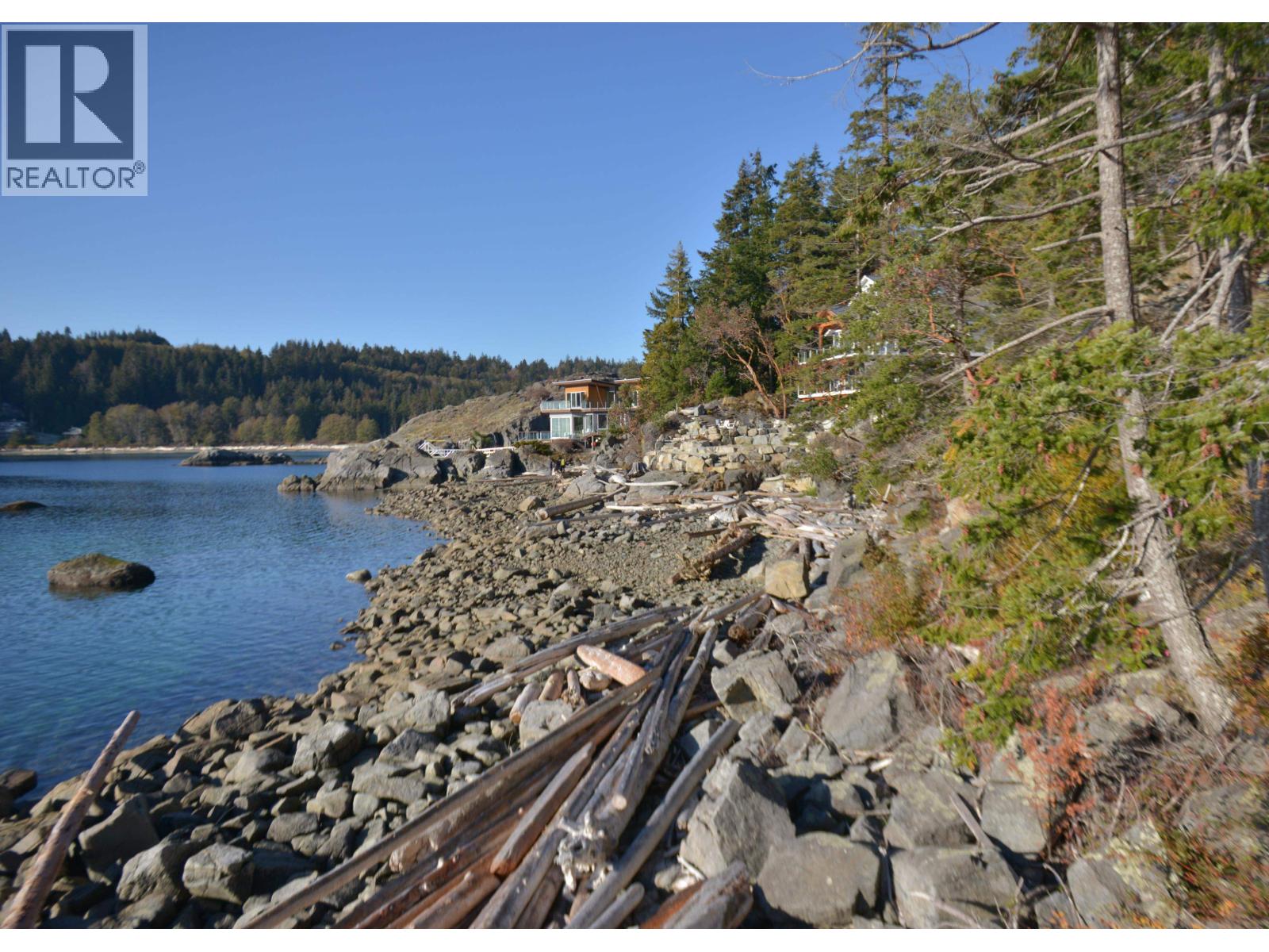 7643 COVE BEACH ROAD, Halfmoon Bay