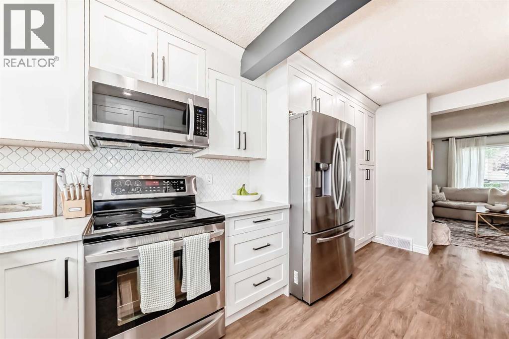 Single Family House for Sale in    Street NE Huntington Hills Calgary 