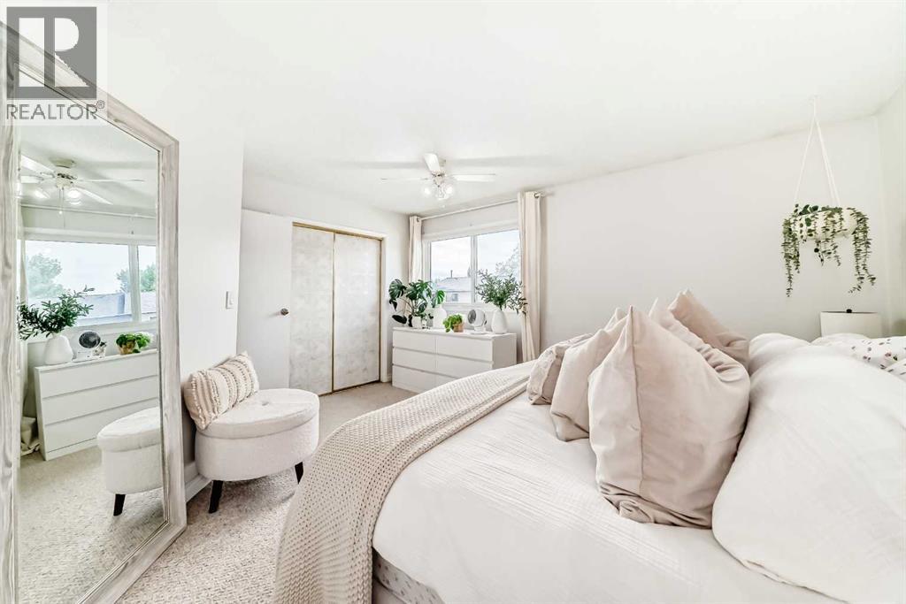 Single Family House for Sale in    Street NE Huntington Hills Calgary 