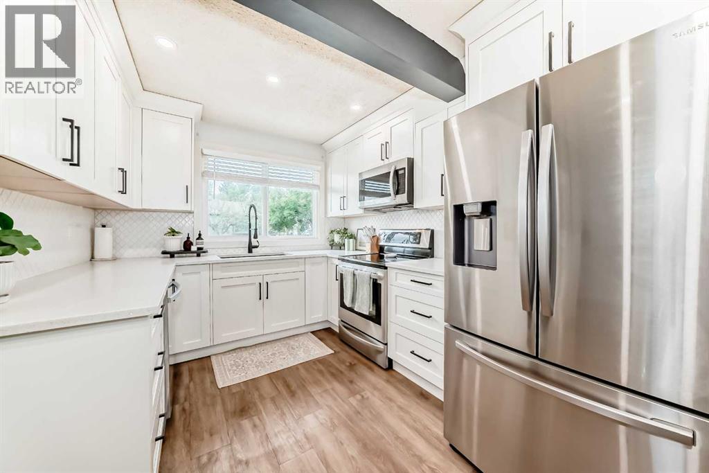 Single Family House for Sale in    Street NE Huntington Hills Calgary 