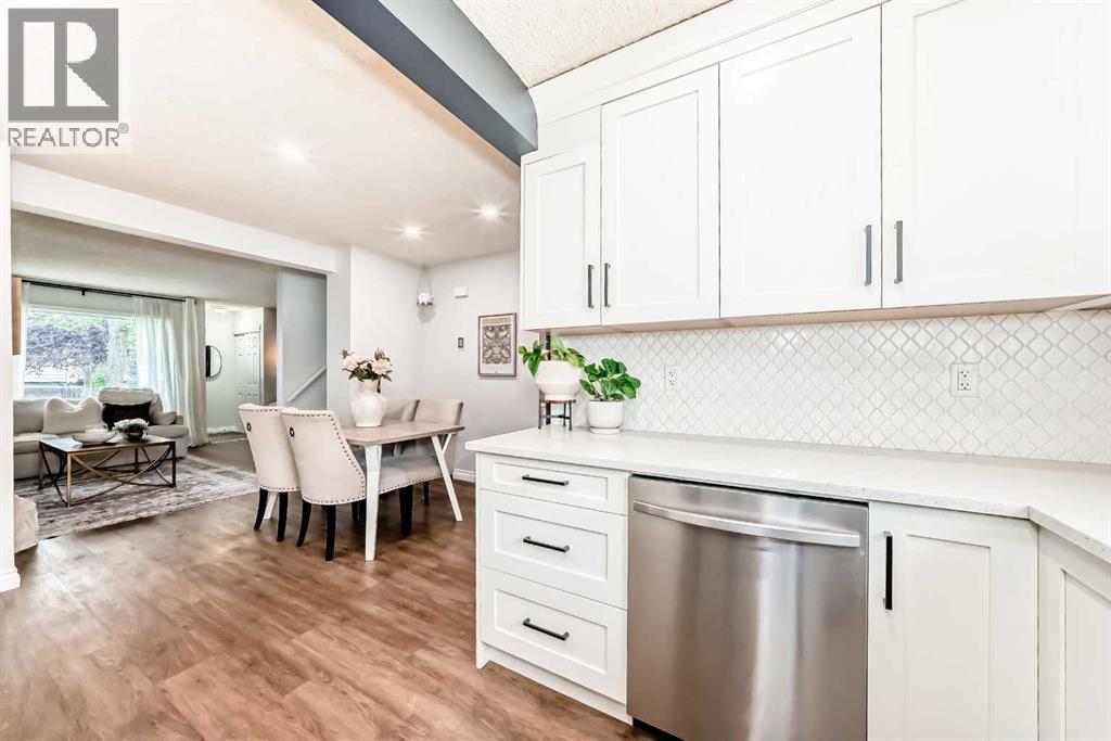 Single Family House for Sale in    Street NE Huntington Hills Calgary 