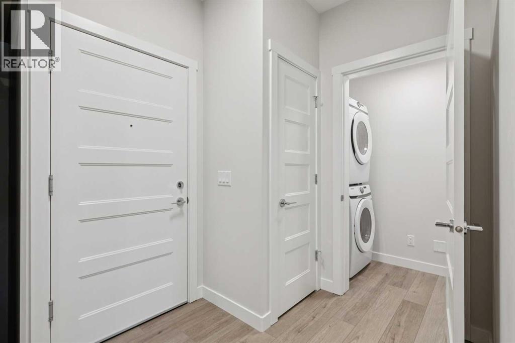 Single Family House for Sale in    Street SW Springbank Hill Calgary 