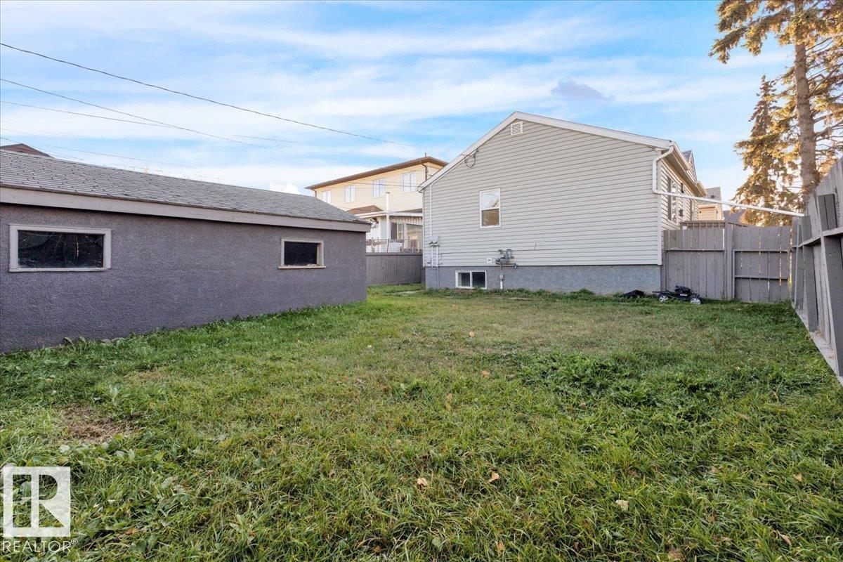 10345 159 ST NW, Edmonton