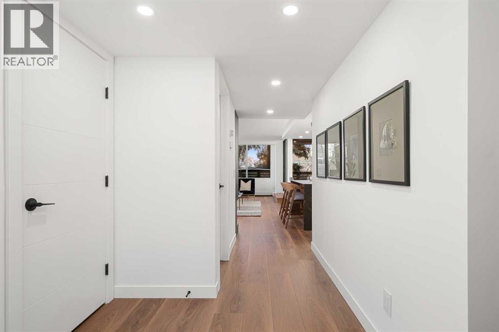 Single Family House Multi-level for Sale in    Avenue SW Mission Calgary 