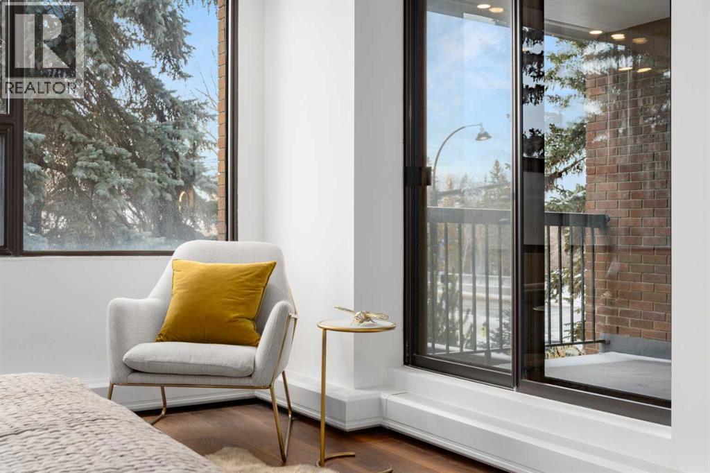 Single Family House Multi-level for Sale in    Avenue SW Mission Calgary 