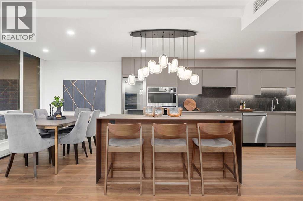 Single Family House Multi-level for Sale in    Avenue SW Mission Calgary 