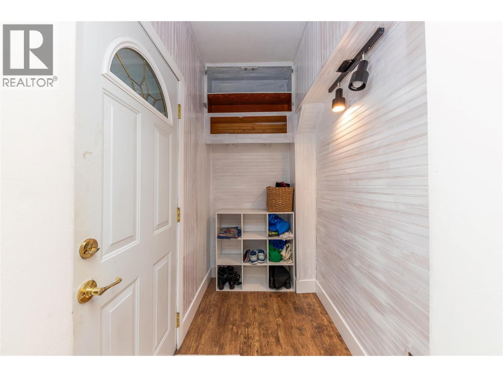 867 COLUMBIA STREET - 11