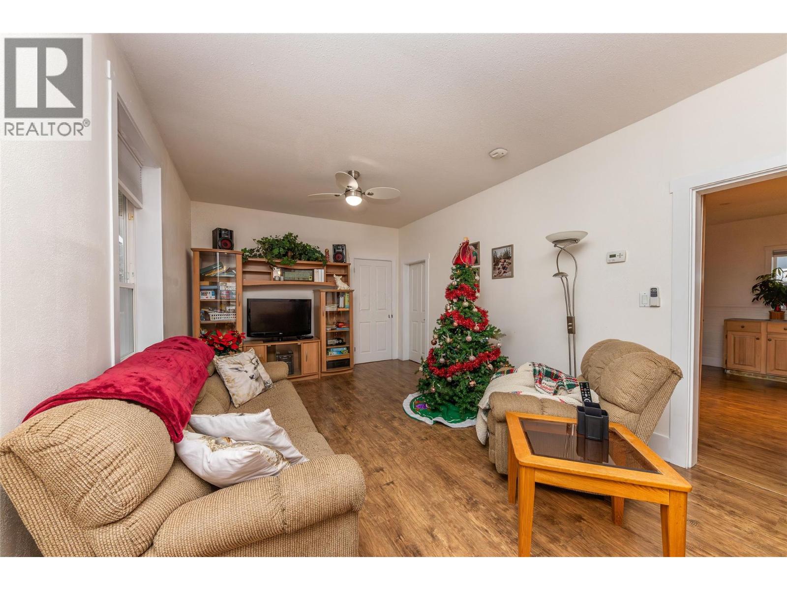 867 COLUMBIA STREET - 18