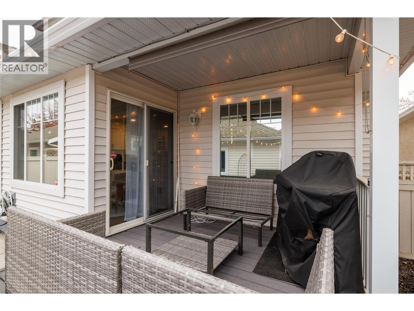 413 665 Cook Road, Kelowna